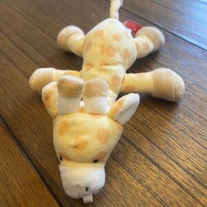 Wubbanub giraffe pacifier holder